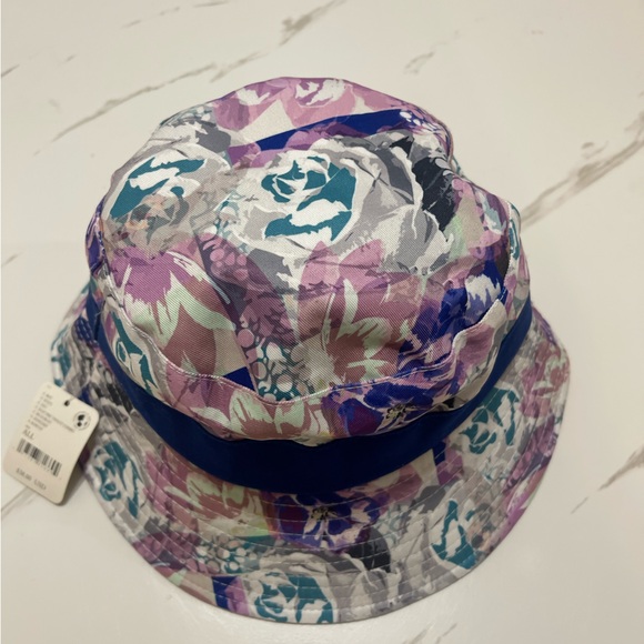 FREE PEOPLE Bucket Hat Digital Blooms - Picture 6 of 9
